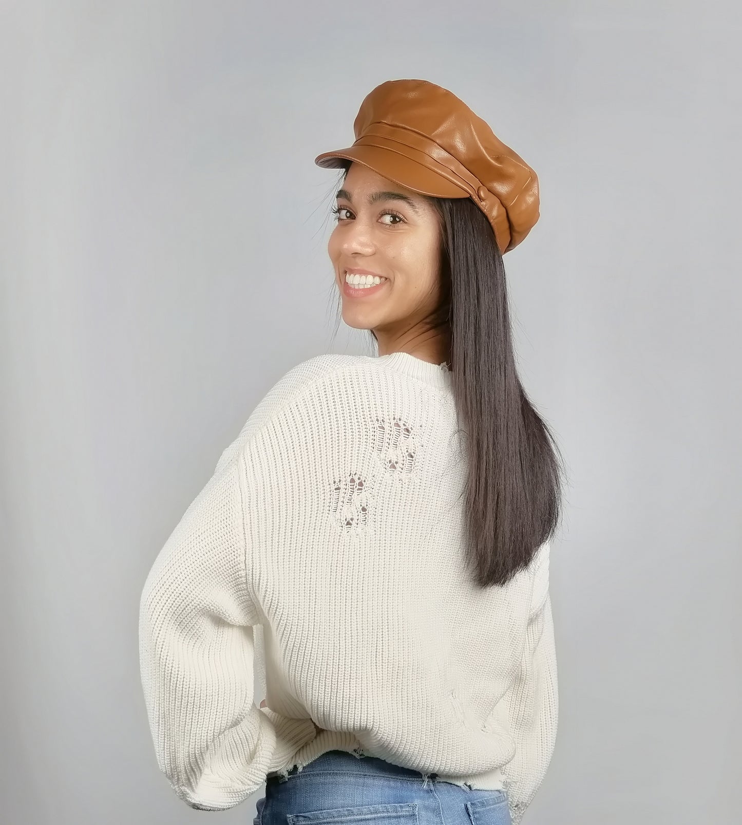 VEGAN FAUX LEATHER CABBY