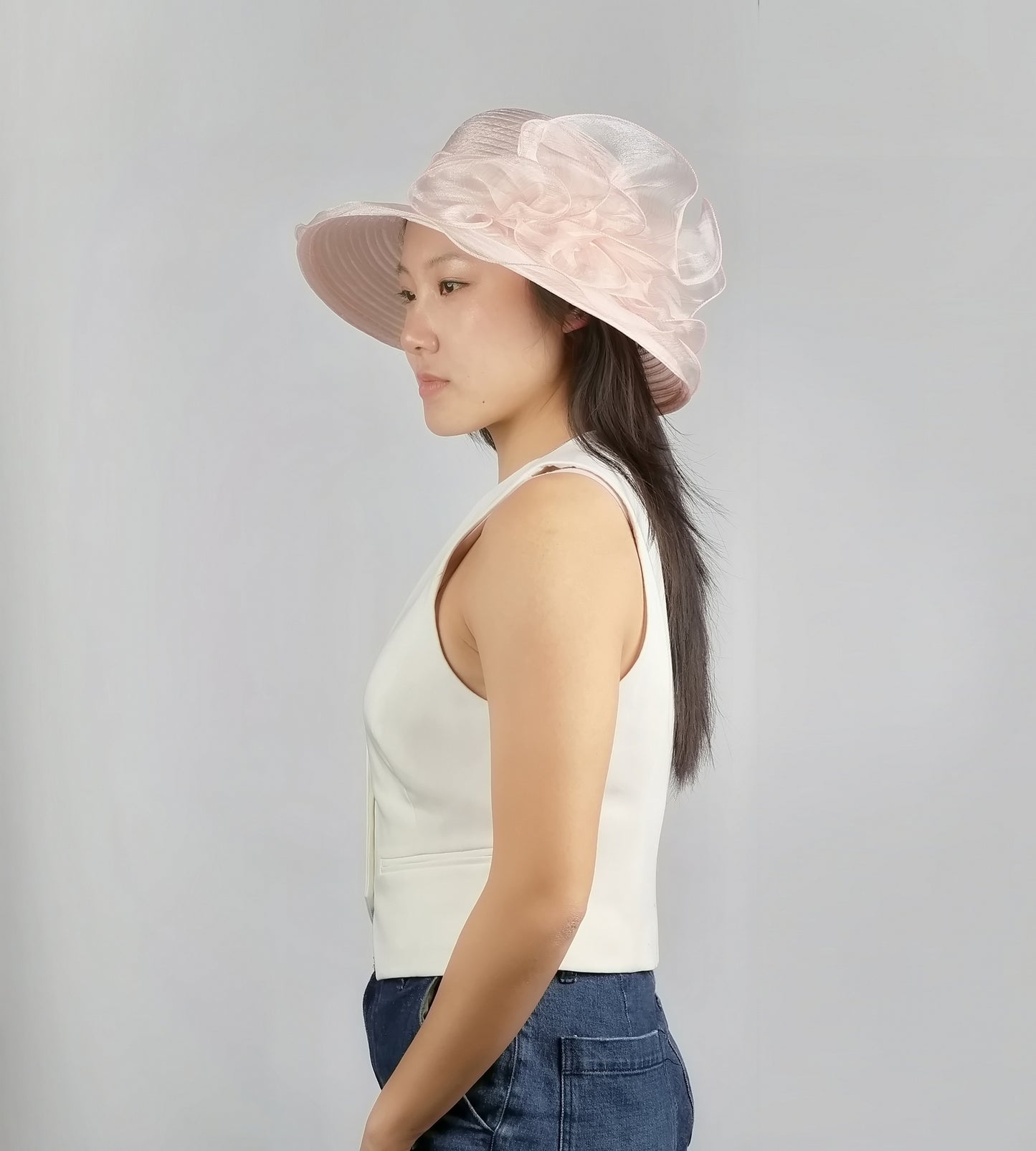 ORGANZA TRIM CHURCH DERBY HAT