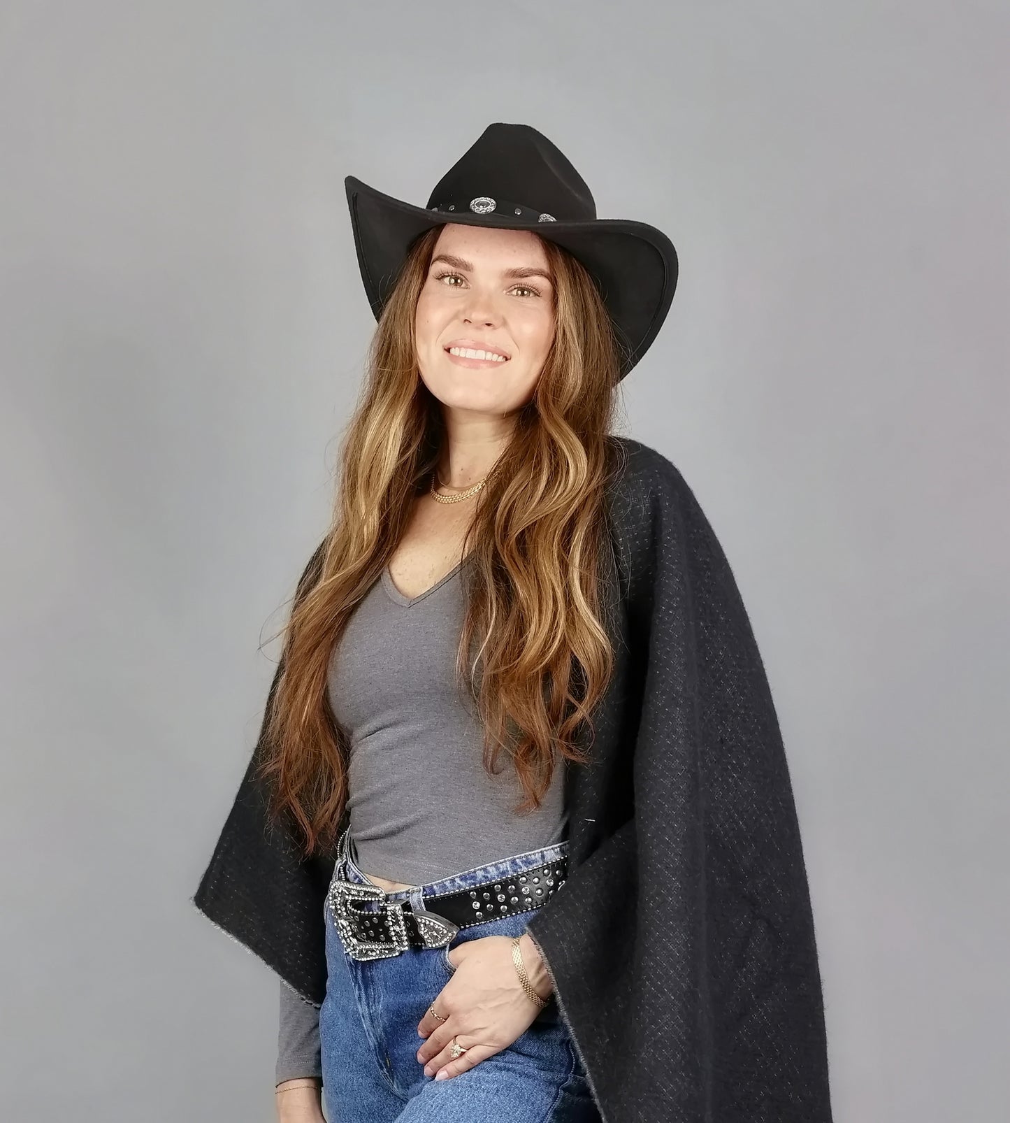 REVERSIBLE RUANA WRAP