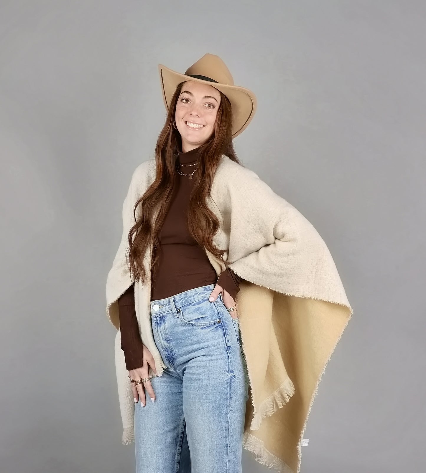 REVERSIBLE RUANA WRAP