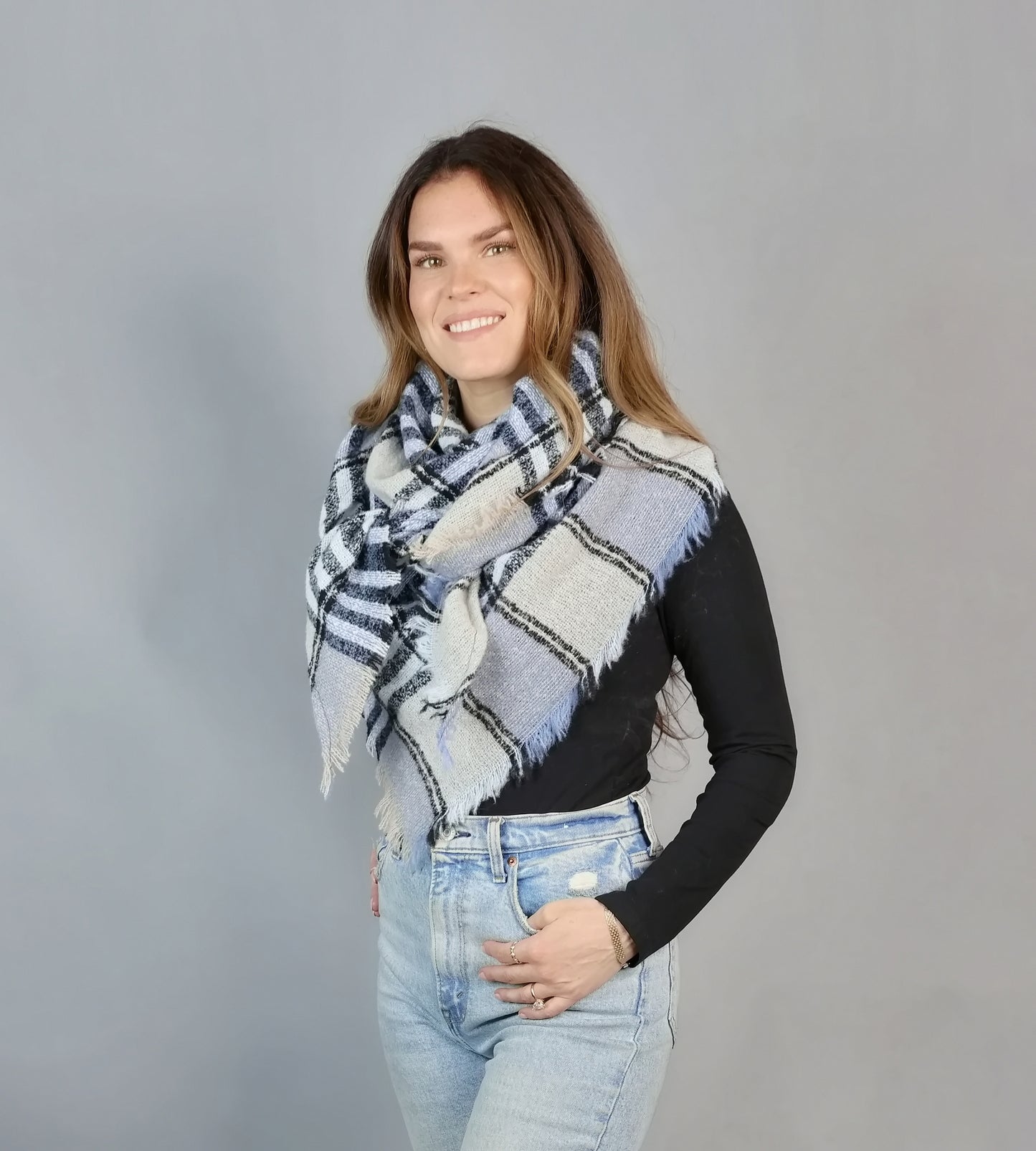TONAL PLAID TRIANGE SCARF