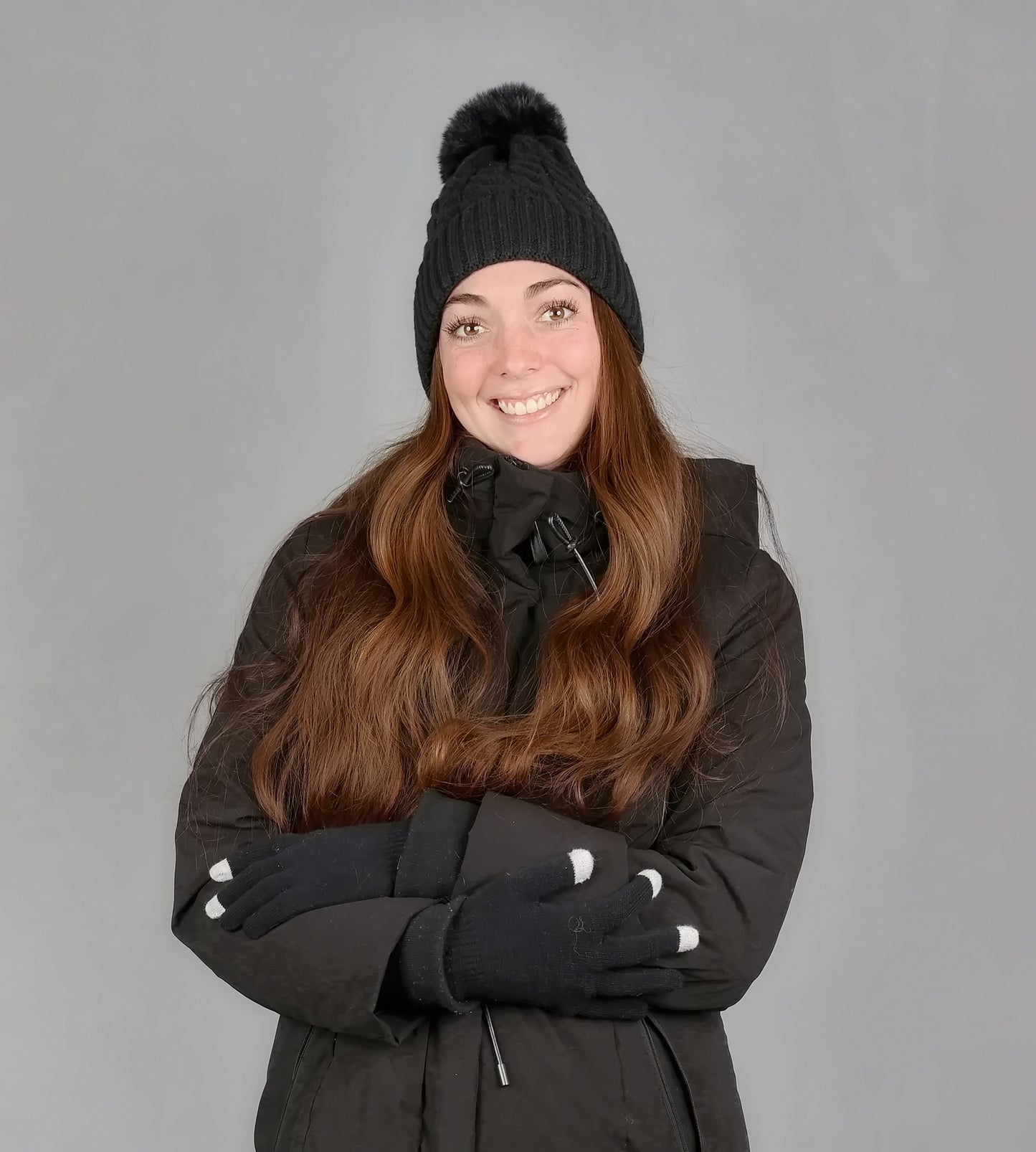 CABLE KNIT BEANIE & MATCHING TEXT GLOVE SET