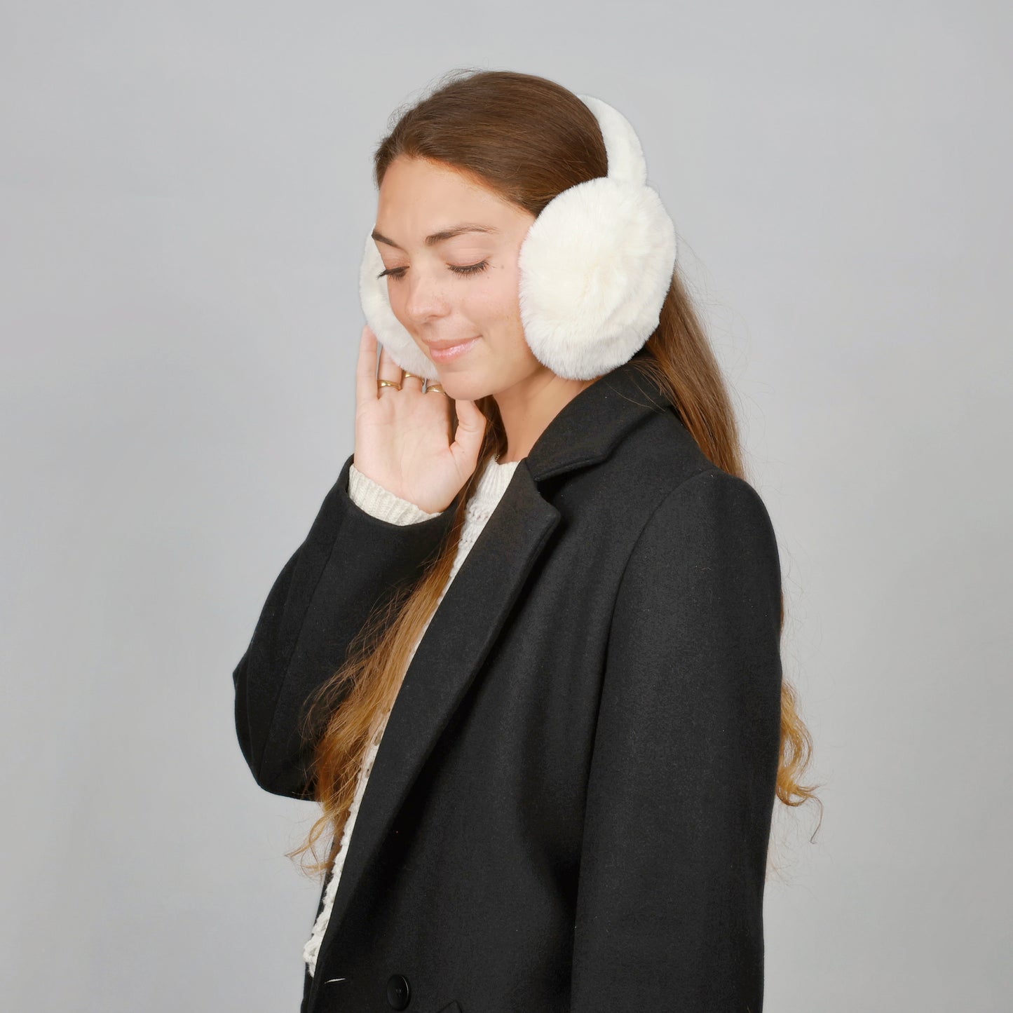 DOUBLE YOUR PLUSH EARMUFF