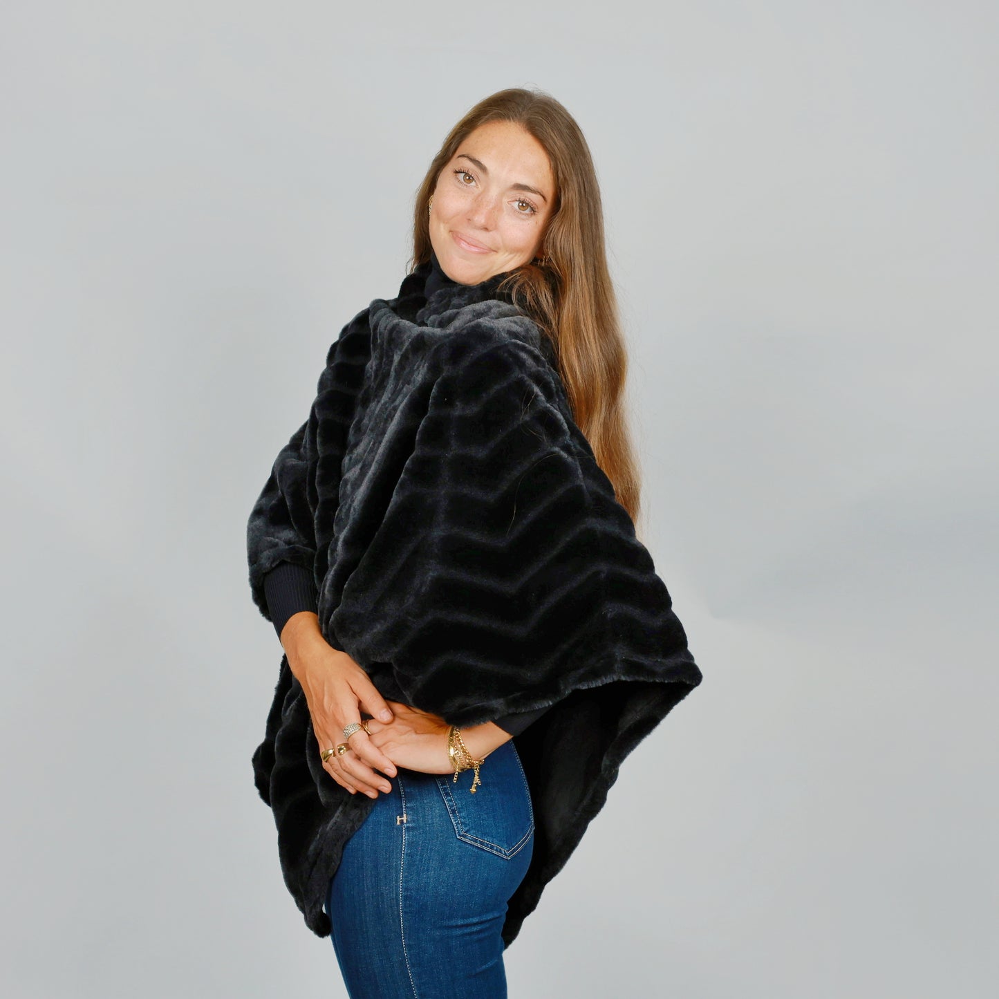 WARM GIRL WINTER PONCHO