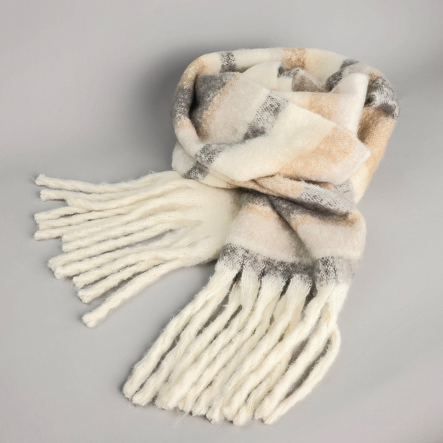 WINTER WHISPER SCARF